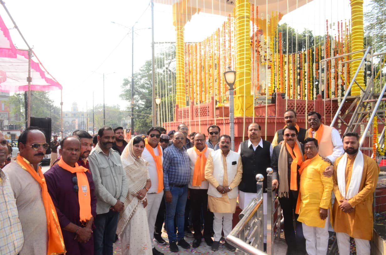 रतलाम स्थापना गौरव दिवस धूमधाम से मनाया ; रतलाम विकास के कार्य प्रमुखता से किये जायेंगे-चेतन्य काश्यप : कैबिनेट मंत्री काश्यप और महापौर पटेल के आतिथ्य में हुआ कार्यक्रम 5 IMG 20260123 WA0056