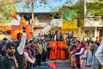 f97b9ba77eb94b8285c568ca42e6627c