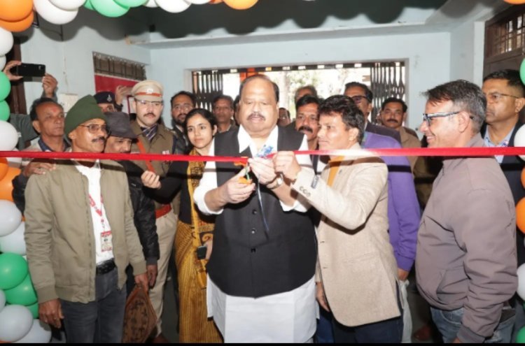 रतलाम प्रेस क्लब ने बनाया कीर्तिमान : म.प्र, छत्तिसगढ़ में बना पहला ISO प्रमाणित प्रेस क्लब,मंत्री काश्यप ने सौंपा प्रमाण पत्र,कलेक्टर एवं एसपी रहे मौजूद 2