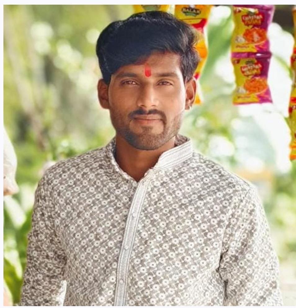 नामली में युवक शिवम राठौर की संदिग्ध मौत :परिजनों ने लगाया हत्या का आरोप,निष्पक्ष जांच की उठाई मांग :SIT जांच का हो गठन, रेलवे ब्रिज के पास मिला था शव,राजनीतिक संरक्षण में आरोपियों को बचाने का आरोप 4 IMG 20260220 WA0063