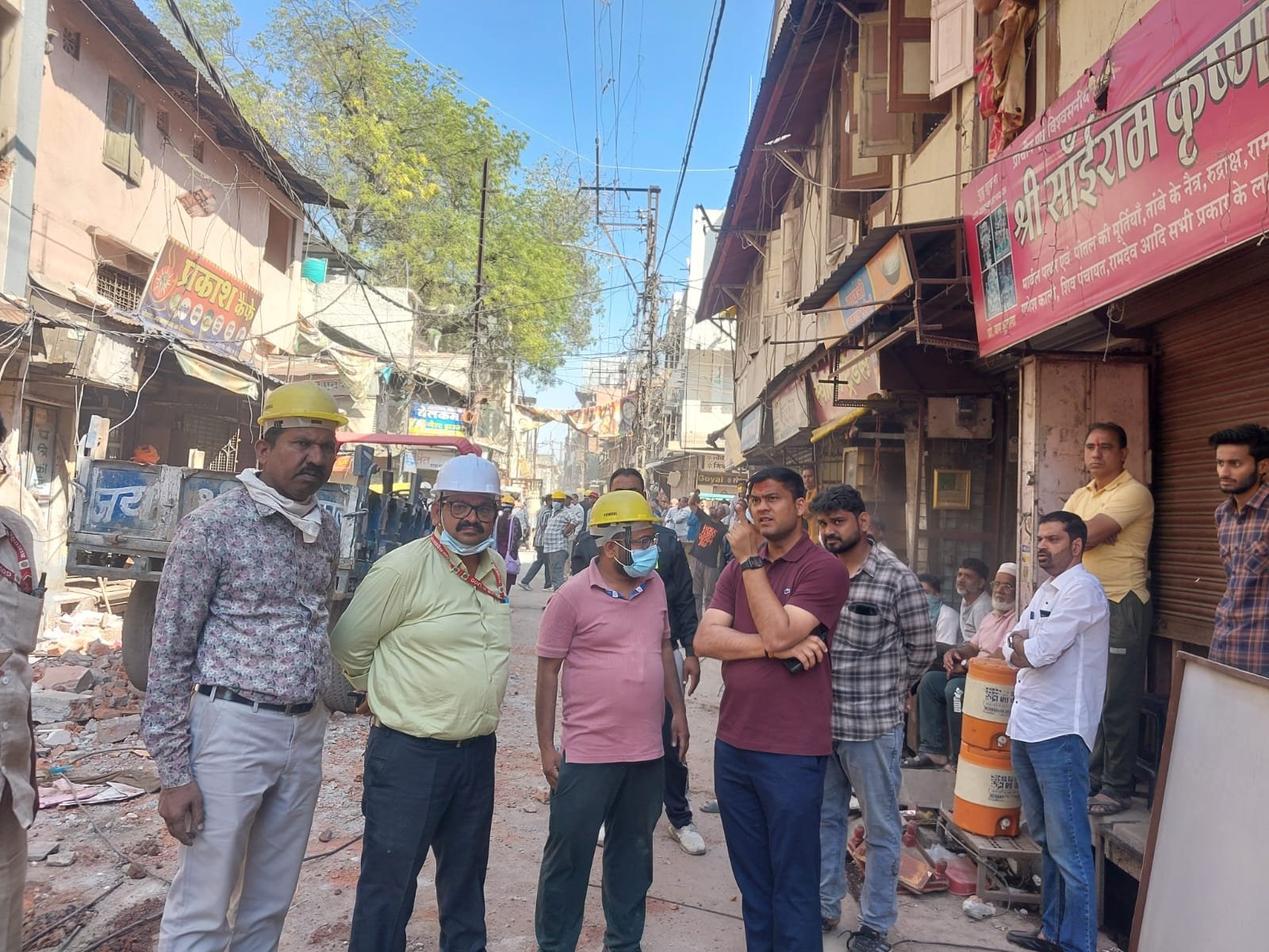 उज्जैन/निगम आयुक्त ने किया मार्ग चौड़ीकरण कार्यों का निरीक्षण : कंठाल से सतीगेट एवं ढाबा रोड पर चल रहे कार्य शीघ्र पूर्ण करें एवं नागरिकों को किसी प्रकार की समस्या ना हो - अभिलाष मिश्रा 4 IMG 20260222 WA0089