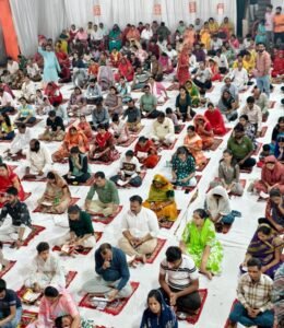 Ratlam News/सेवावीर सामाजिक कल्याण समिति का ऐतिहासिक आयोजन ; भक्ति, आस्था और चमत्कार का संगम,तीसरी बार विश्व रिकॉर्ड में दर्ज हुआ नाम- शहर, जिले, प्रदेश के हजारों धर्मप्रेमी श्रद्धालुओं ने सहभागिता निभाई 3 image 750x 69d000d06f095